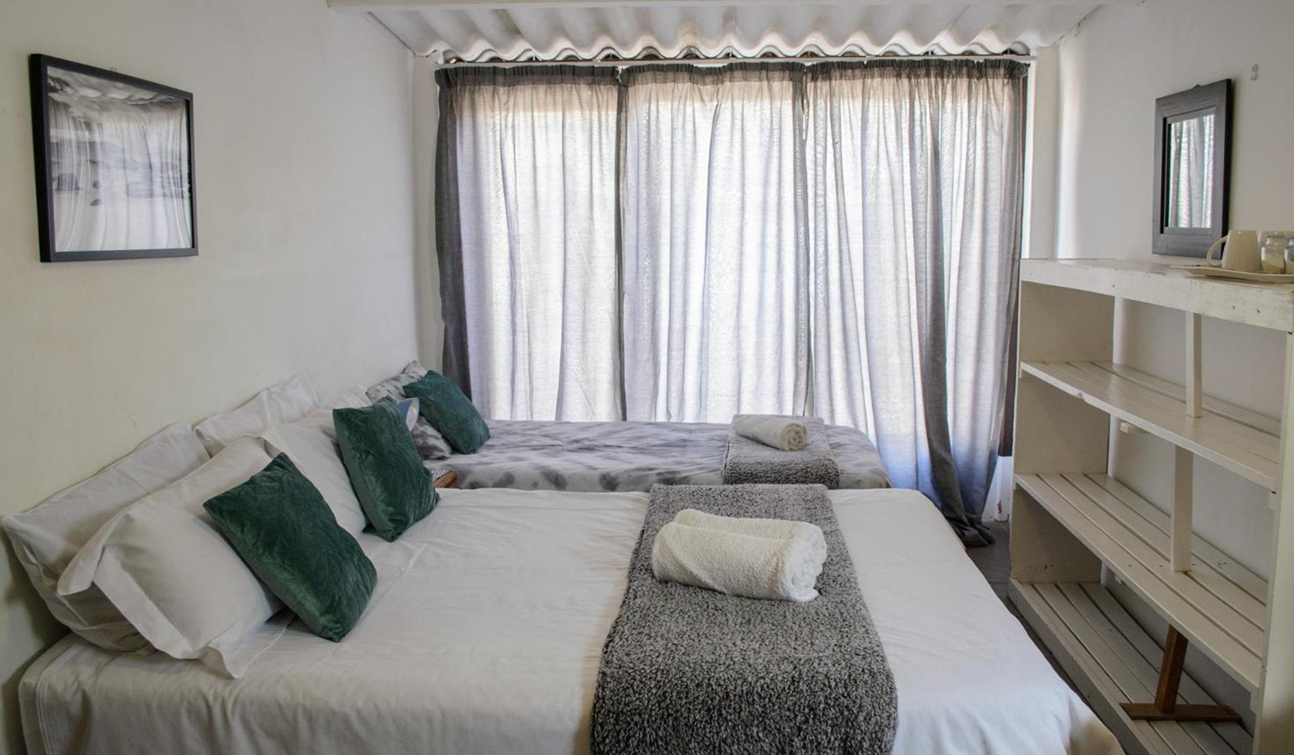 Element Riders Place Backpackers Luderitz Ngoại thất bức ảnh